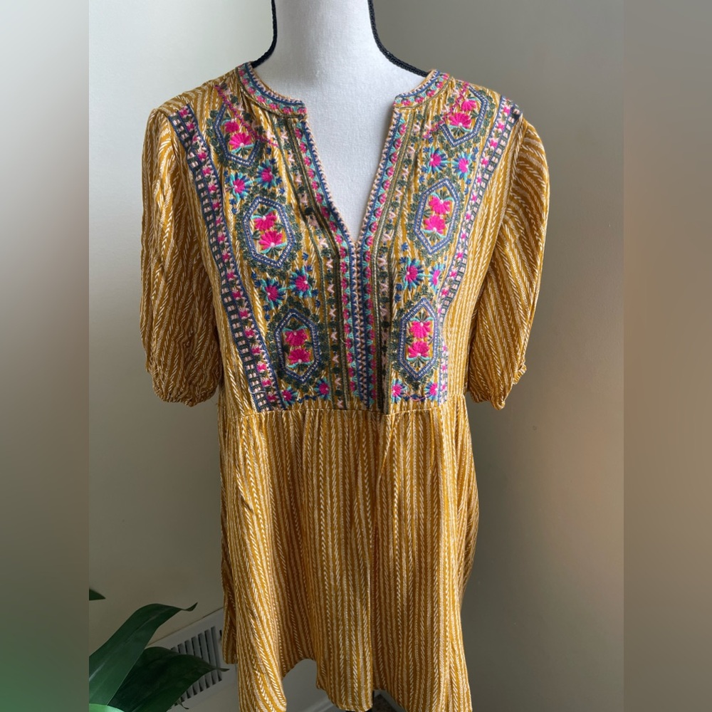 JODIFL embroidered boho loose top size M